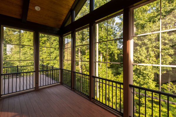Cost of Enclosed Porch Construction in Overland Park