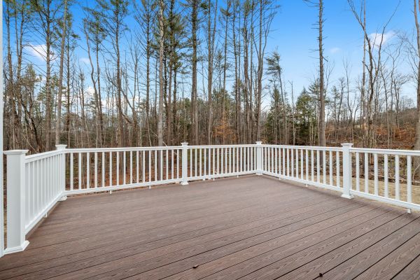 Deck Rail Repair in Overland Park