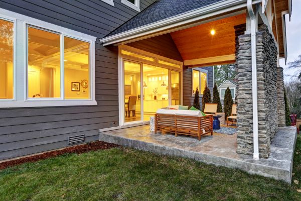 Cost of Back Porch Construction in Overland Park