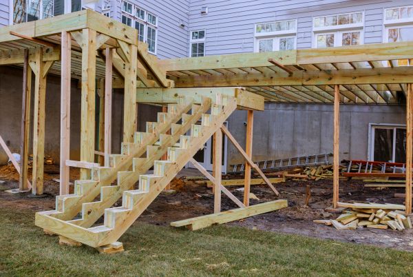 Deck Post Replacement in Overland Park