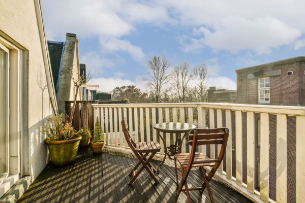 Balcony Post Replacement in Overland Park