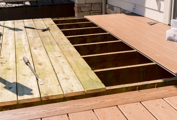 Deck Floor Replacement in Overland Park