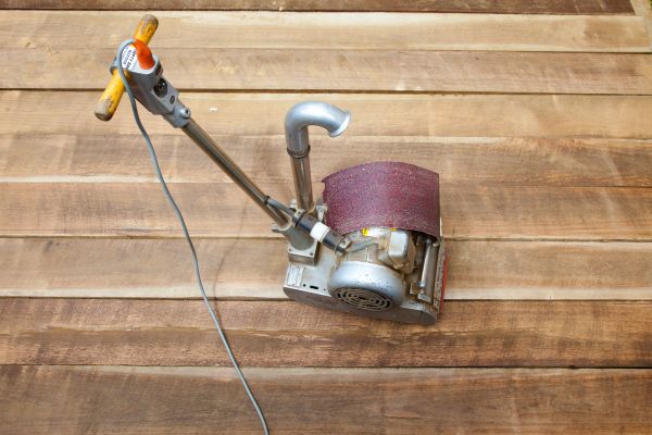 Veranda Sanding