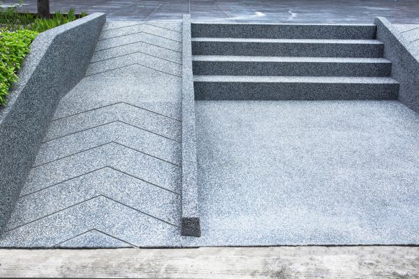 Cost of Deck Ramp Construction in Overland Park