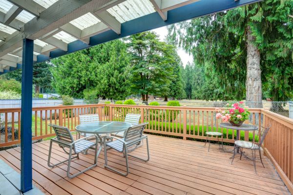 Cost of Deck Carpentry Service in Overland Park